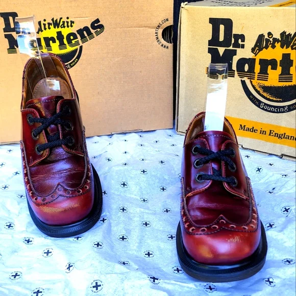 Vintage 90's Dr. Martens Oxford - Picture 3 of 14